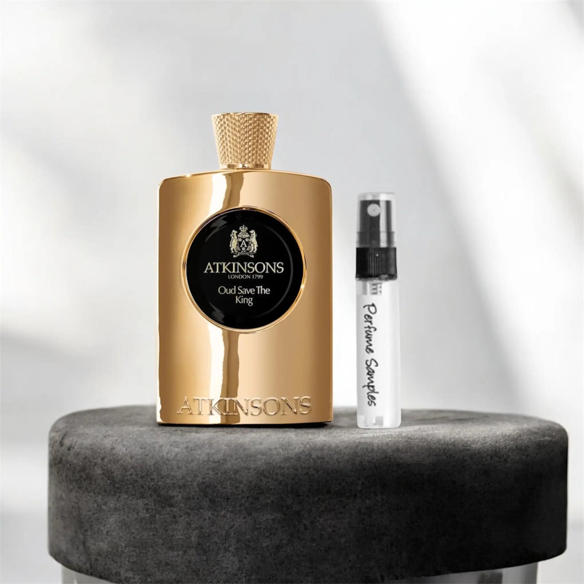 Oud Save The King von Atkinsons entdecken – luxuriöse Duftprobe in 1 ml, 2 ml und 5 ml bei MicheloDuft